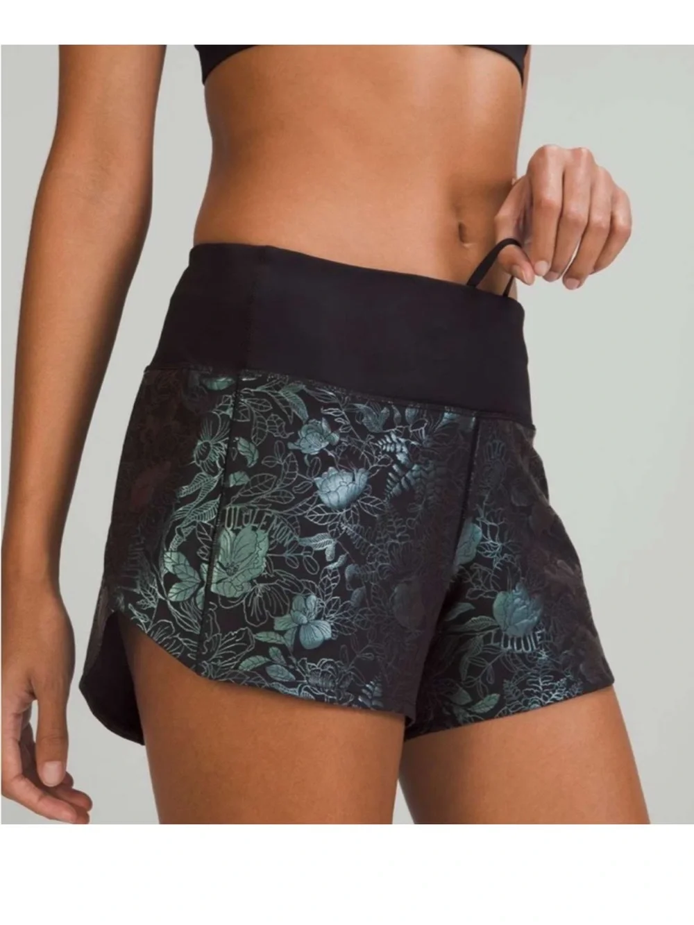 lululemon athletica 🍋 Speed Up Logo Black Iridescent 4” Shorts